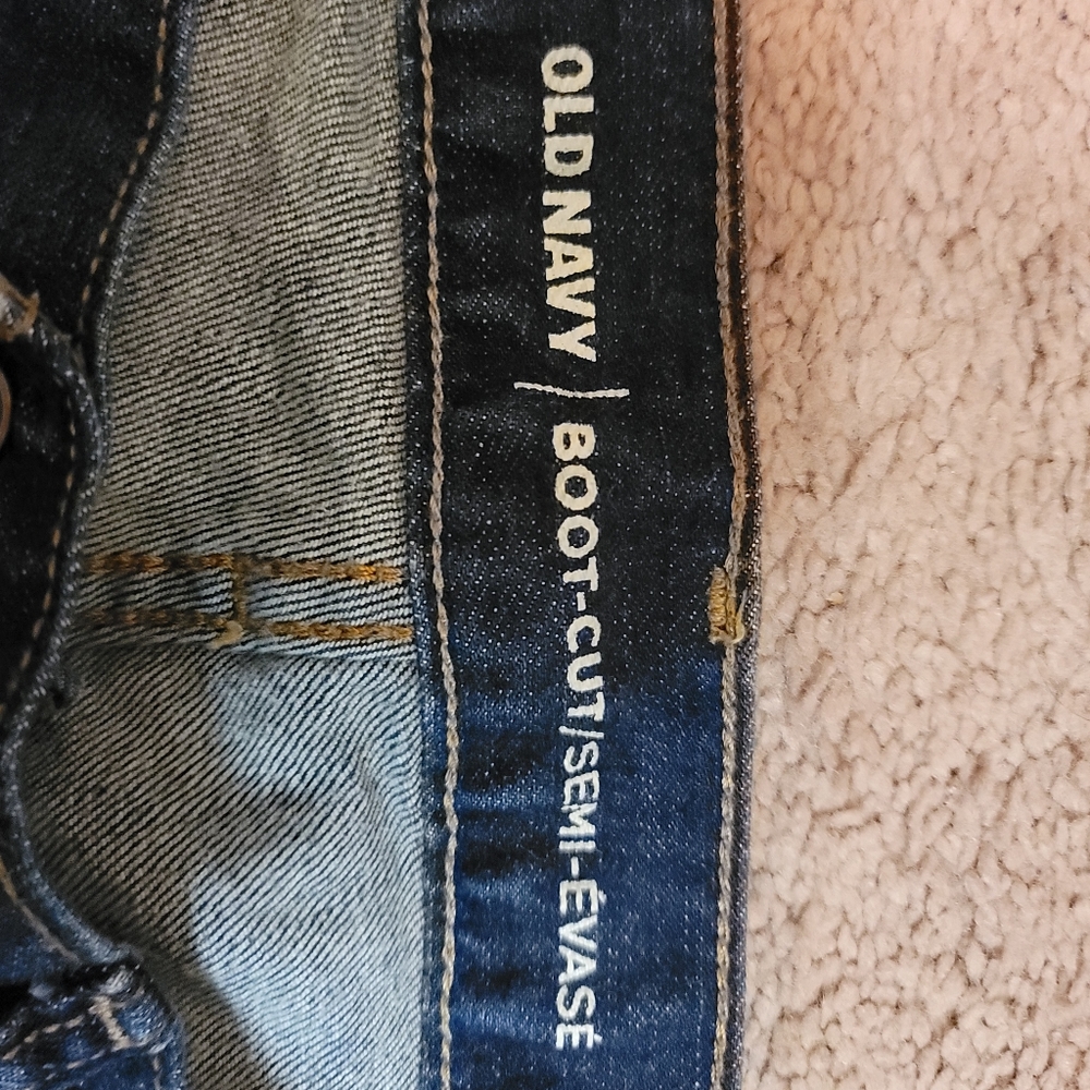 Blue Old Navy boot-cut jeans, W36 x L30.